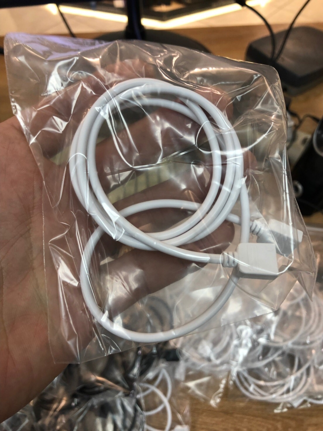Удлинитель RGB (4pin 50см белый)