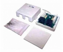 Розетка TWT (TWT-SM2-4512-WH) настенная 1 порт RJ-45 категории 5е и 1 порт RJ-12. UTP. белая
