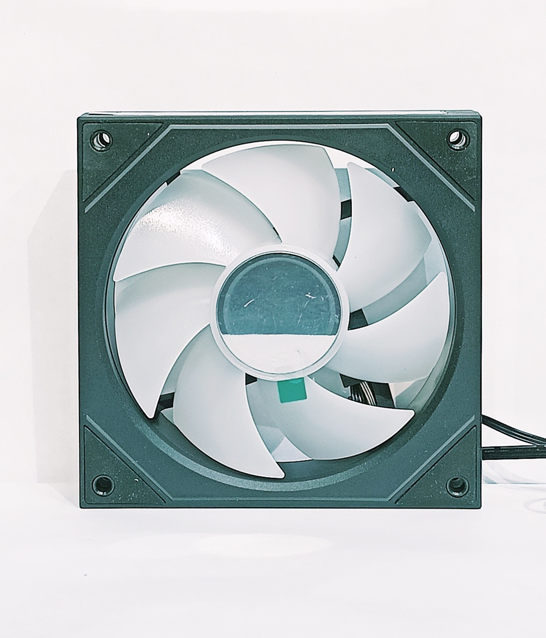 <уценка> Вентилятор Aura 2 ARGB-Black PWM <120x120x25, 16-32dB, ARGB>